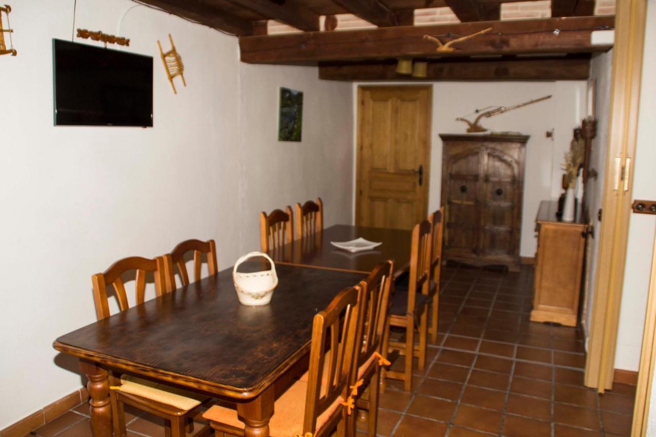 Hostal Viejo Horno Torreiglesias Exterior foto