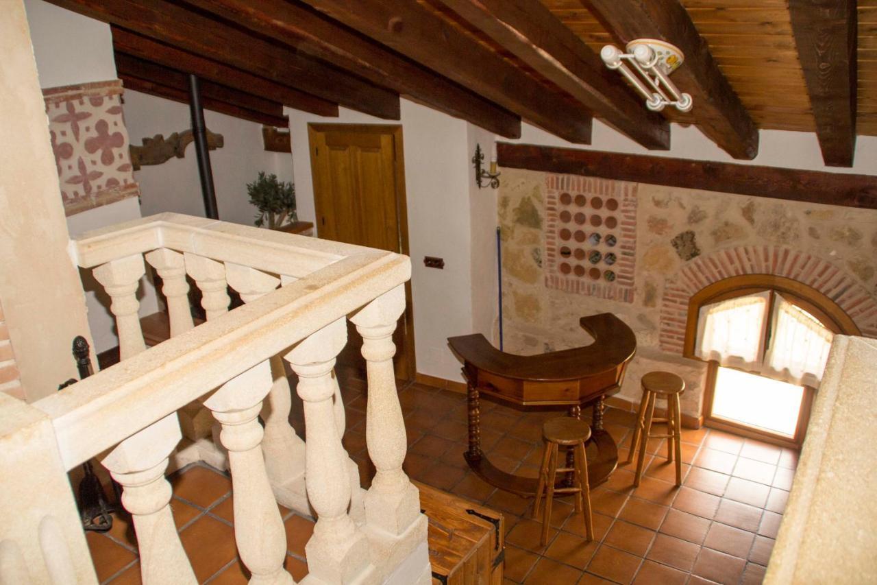 Hostal Viejo Horno Torreiglesias Exterior foto